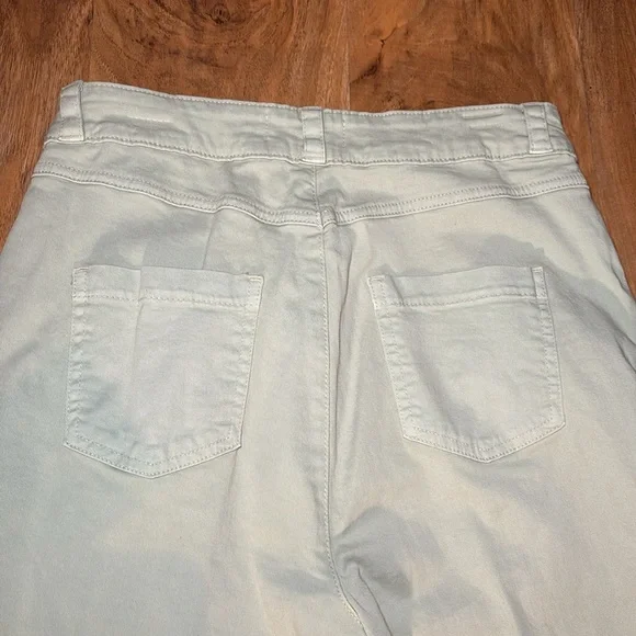 Ladies Pants - Picture 3 of 7